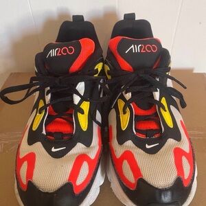 Nike Air 200 Size “ 6.5  Y “